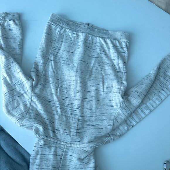 California Republic Full Zip Hoodie - Gray, Size M (10/12) - Picture 5 of 7